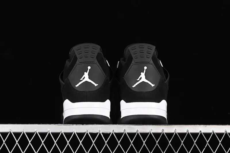 All categories Air Jordan Jordan series basketball shoes Air Jordan 4 OG version Air Jordan 4 Retro "White Thunder" AJ4 Joe 4 White Thunder FQ8138-001